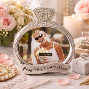 Engaged Photo Frame Bling Bling I Got the Ring!  Rhinestone Malden NEW